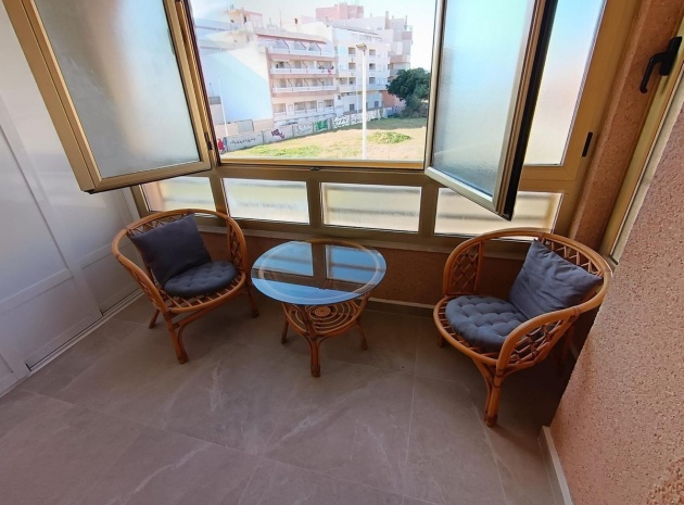 Wiederverkauf - Wohnung - Torrevieja - Playa De La Mata