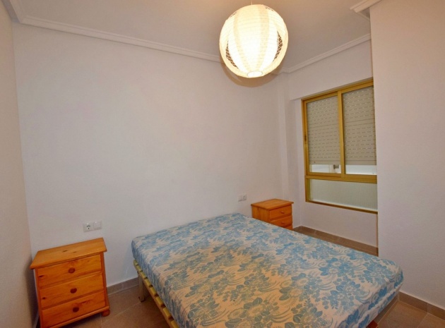 Wiederverkauf - Wohnung - Torrevieja - Playa De La Mata