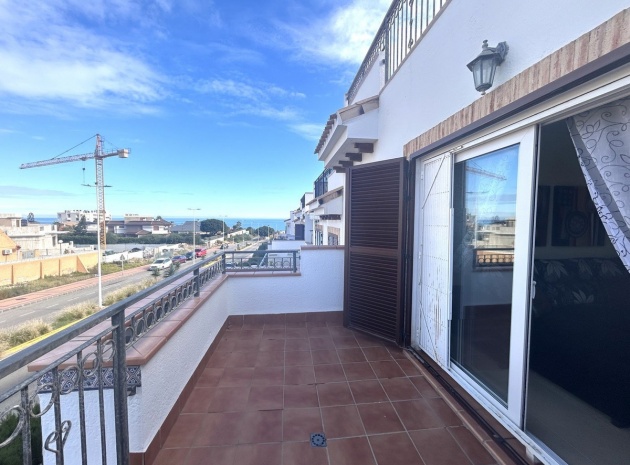 Resale - Apartment - Torrevieja - Playa De La Mata
