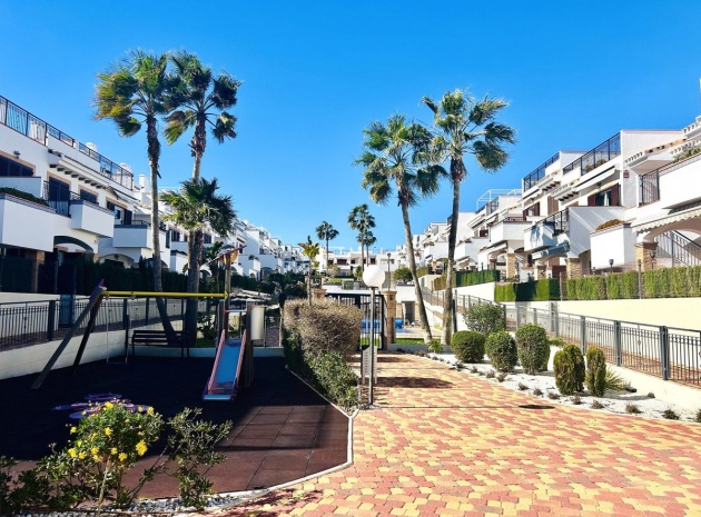 Resale - Apartment - Torrevieja - Playa De La Mata