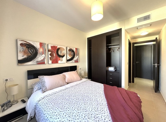 Resale - Apartment - Torrevieja - Playa De La Mata