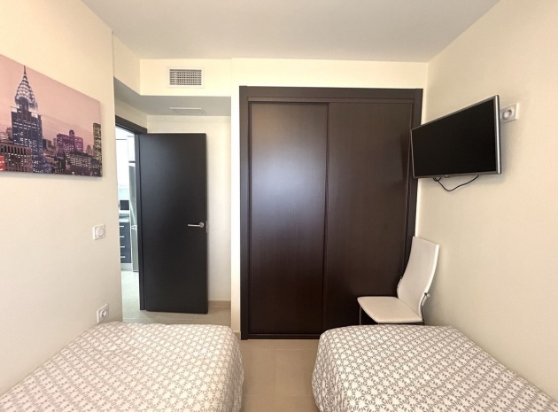 Resale - Apartment - Torrevieja - Playa De La Mata