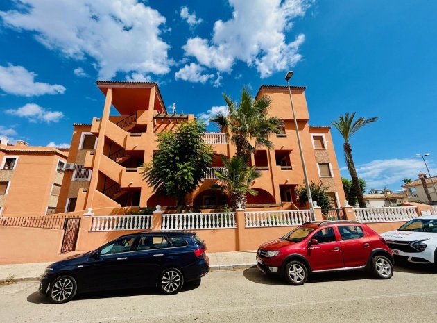 Resale - Apartment - Villamartin - Costa Blanca South