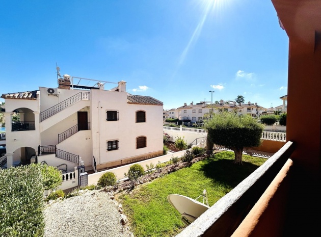 Resale - Apartment - Villamartin - Costa Blanca South
