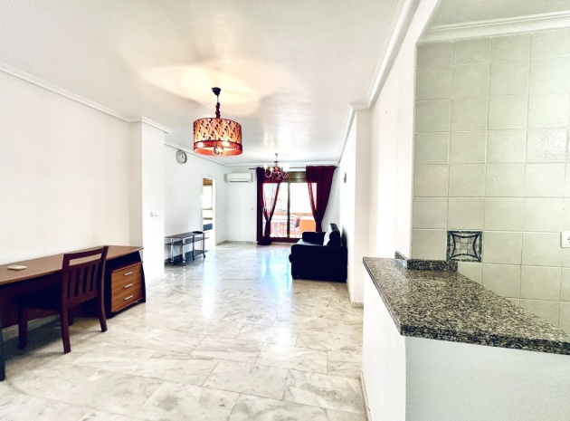 Resale - Apartment - Villamartin - Costa Blanca South