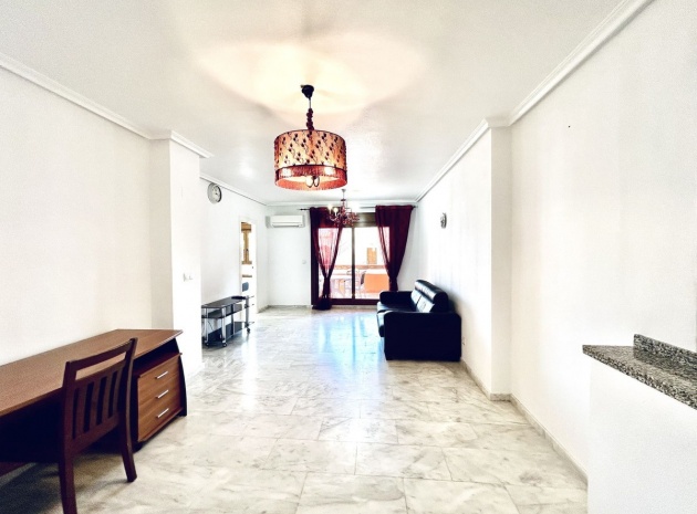 Resale - Apartment - Villamartin - Costa Blanca South