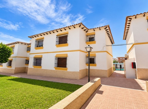 Resale - Apartment - Orihuela - Orihuela Costa