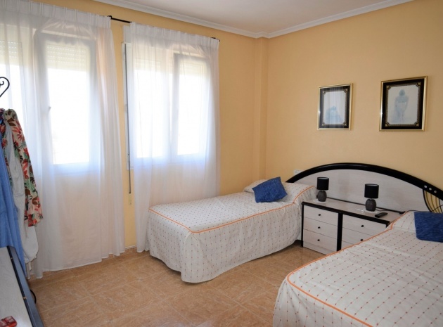 Resale - Villa - Torrevieja - Aguas Nuevas