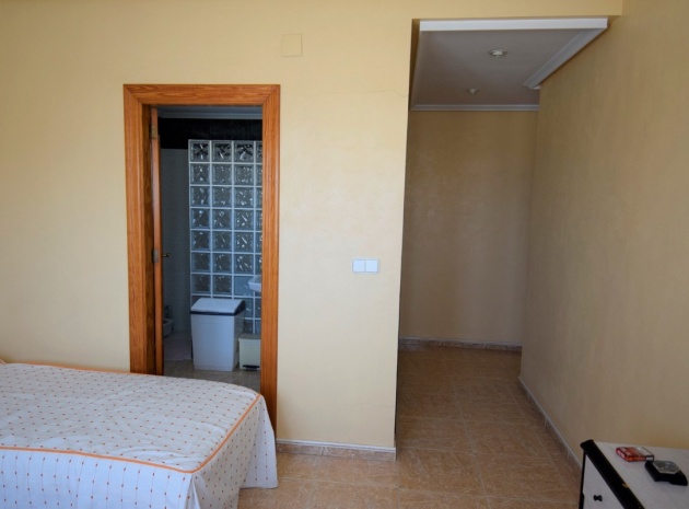 Resale - Villa - Torrevieja - Aguas Nuevas