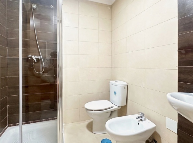 Wiederverkauf - Wohnung - Torrevieja - Torrevieja Centro