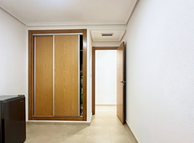 Wiederverkauf - Wohnung - Torrevieja - Torrevieja Centro