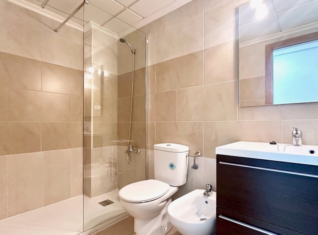 Wiederverkauf - Wohnung - Torrevieja - Torrevieja Centro