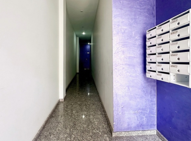 Wiederverkauf - Wohnung - Torrevieja - Torrevieja Centro