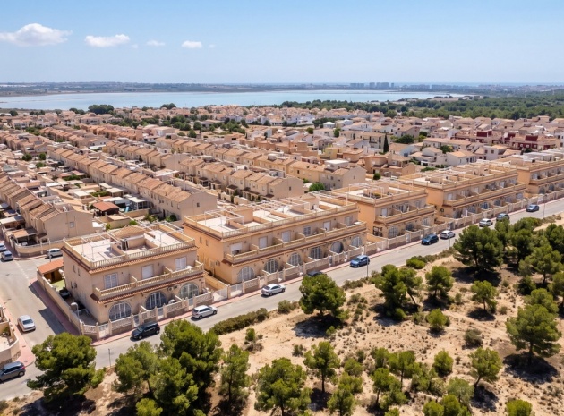 Resale - Townhouse - Torrevieja - Torrevieja Centro