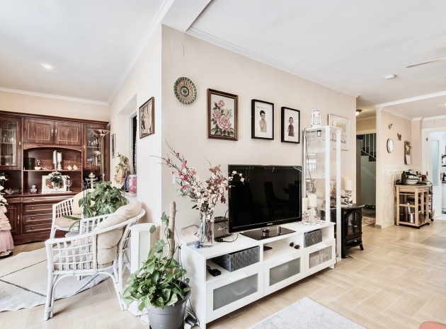 Resale - Townhouse - Torrevieja - Torrevieja Centro