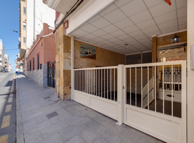 Wiederverkauf - Wohnung - Torrevieja - Torrevieja Centro
