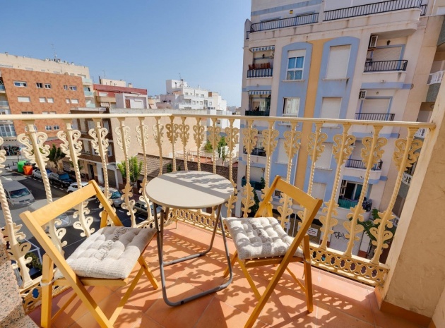 Wiederverkauf - Wohnung - Torrevieja - Torrevieja Centro