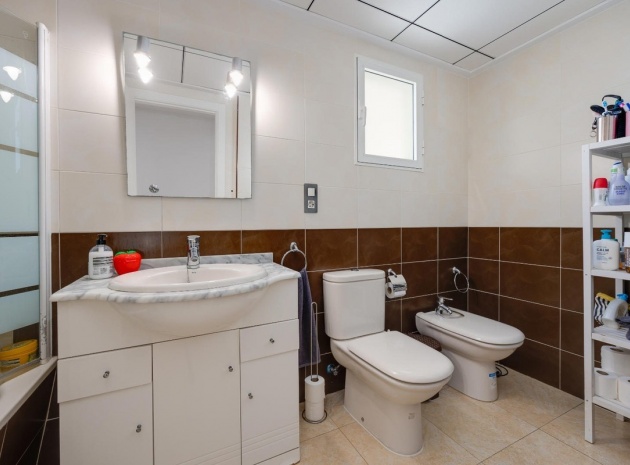 Wiederverkauf - Wohnung - Torrevieja - Torrevieja Centro