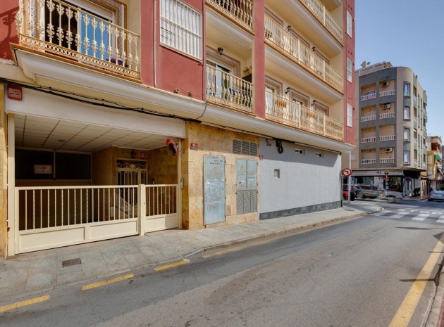 Wiederverkauf - Wohnung - Torrevieja - Torrevieja Centro