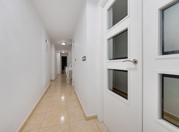Wiederverkauf - Wohnung - Torrevieja - Torrevieja Centro