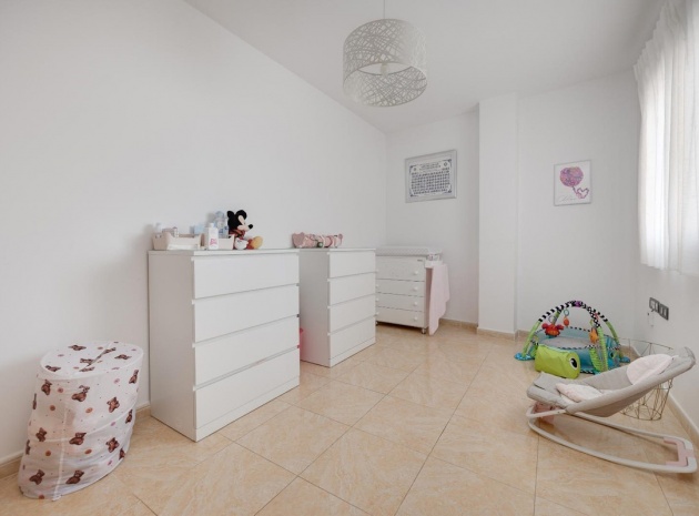 Wiederverkauf - Wohnung - Torrevieja - Torrevieja Centro