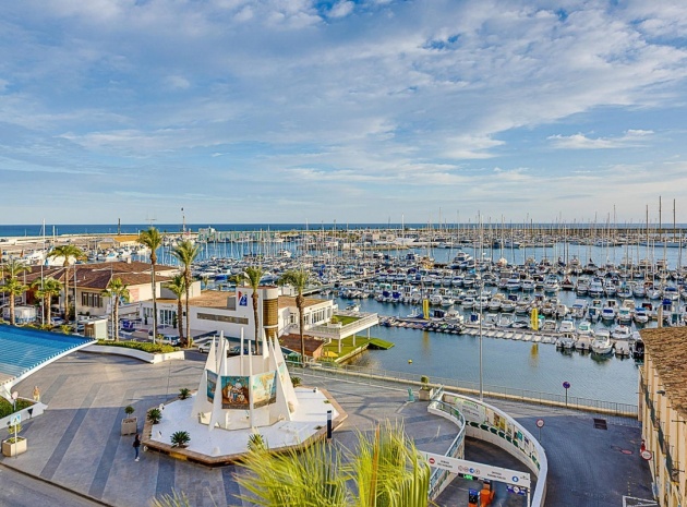 Wiederverkauf - Wohnung - Torrevieja - Torrevieja Centro