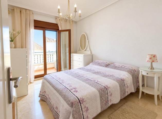 Resale - Apartment - Orihuela - Orihuela Costa