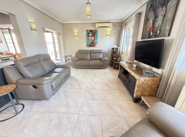 Resale - Villa - Orihuela - Cabo Roig