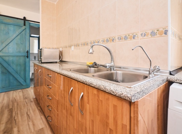 Resale - Apartment - Torrevieja - La Mata