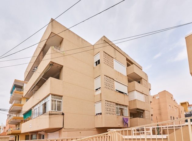 Resale - Apartment - Torrevieja - La Mata