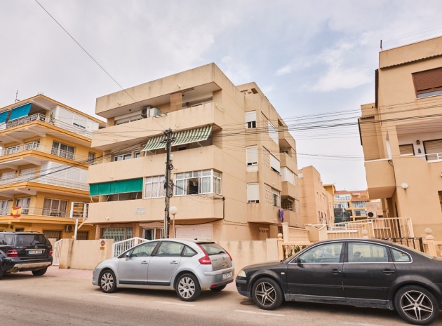Resale - Apartment - Torrevieja - La Mata