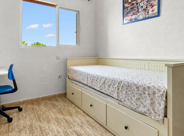 Resale - Apartment - Mil Palmeras - Beachside Mil Palmeras