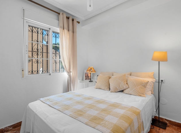 Resale - Townhouse - Villamartin - El Galan