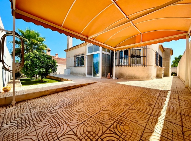 Resale - Villa - Torrevieja - san luis