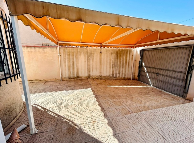 Resale - Villa - Torrevieja - san luis