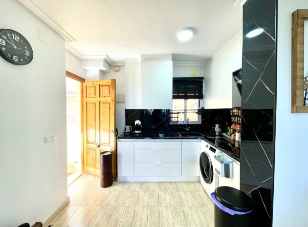 Wiederverkauf - Wohnung - Torrevieja - la siesta