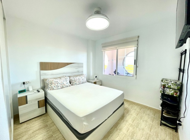 Wiederverkauf - Wohnung - Torrevieja - la siesta