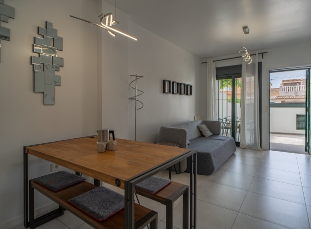 Resale - Apartment - Mil Palmeras - Beachside Mil Palmeras
