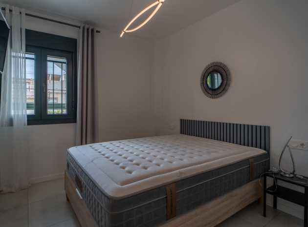 Resale - Apartment - Mil Palmeras - Beachside Mil Palmeras