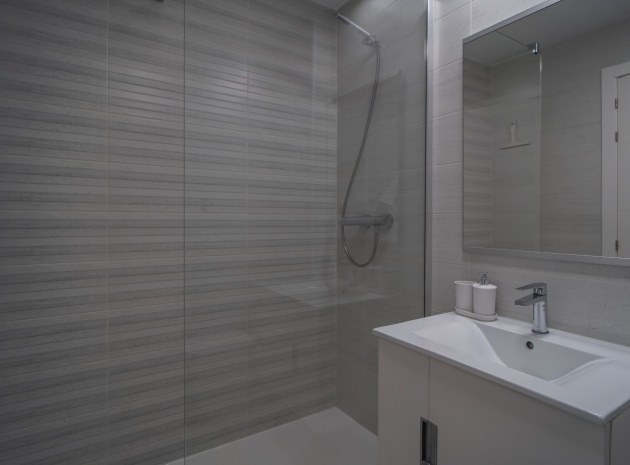 Resale - Apartment - Mil Palmeras - Beachside Mil Palmeras