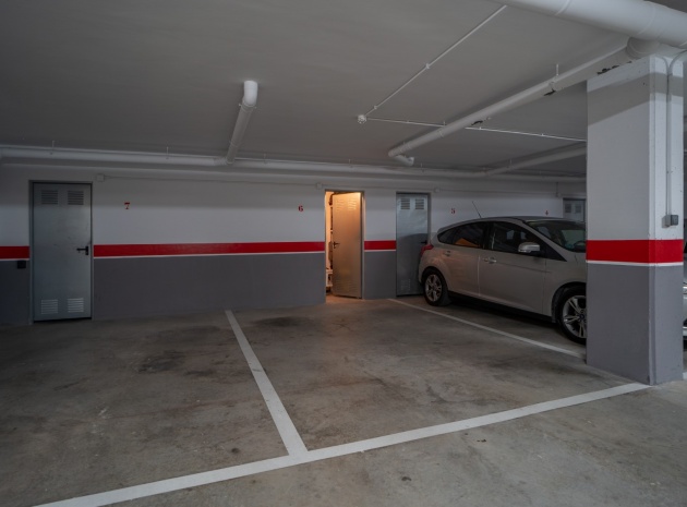 Resale - Apartment - Mil Palmeras - Beachside Mil Palmeras