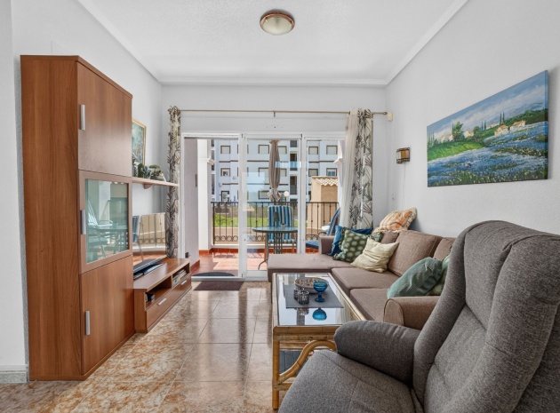 Resale - Apartment - Punta Prima - La Cinuelica