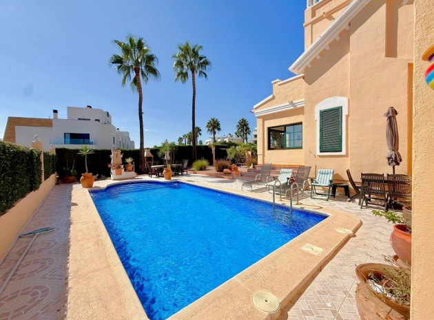 Resale - Villa - Villamartin - rioja
