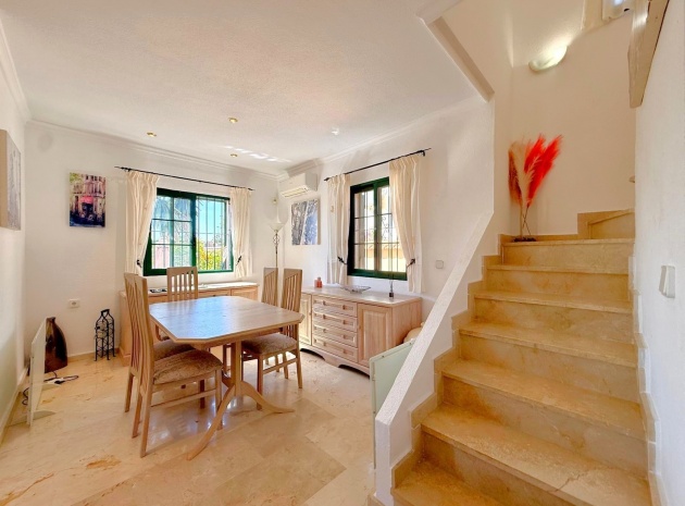 Resale - Villa - Villamartin - rioja
