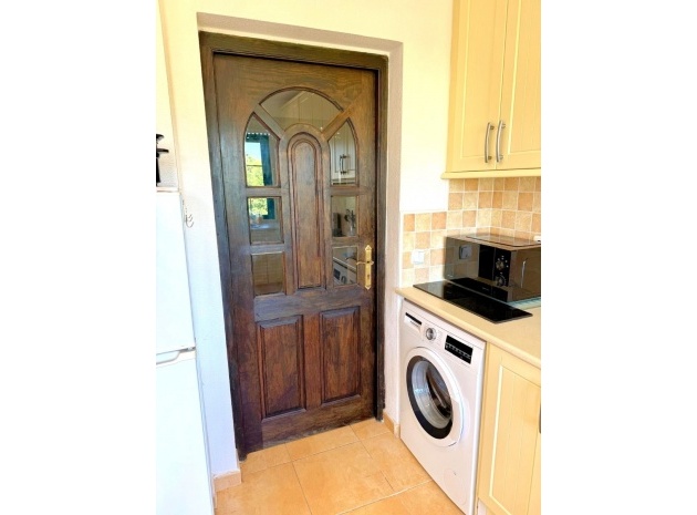 Resale - Villa - Villamartin - rioja