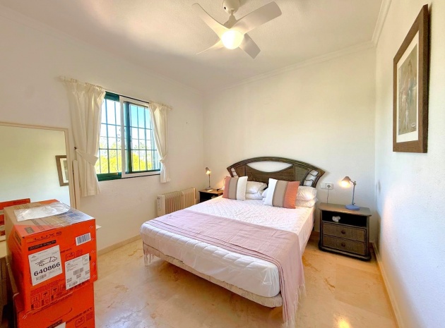 Resale - Villa - Villamartin - rioja