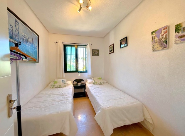 Resale - Villa - Villamartin - rioja