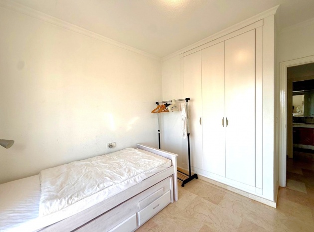 Resale - Villa - Villamartin - rioja