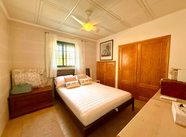 Resale - Villa - Villamartin - rioja