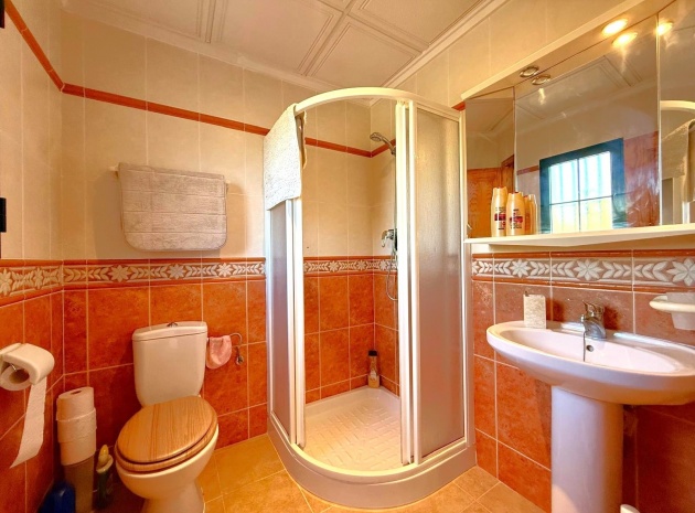 Resale - Villa - Villamartin - rioja
